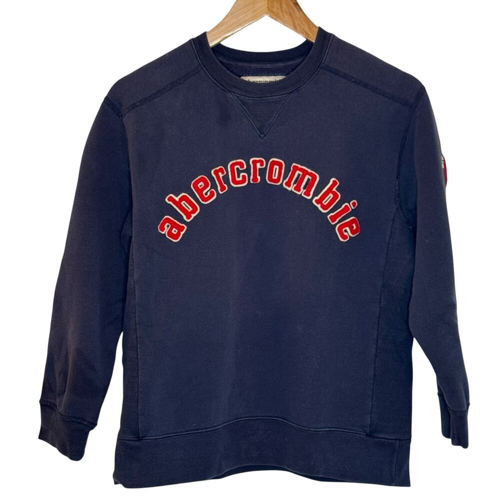 Vintage abercrombie 92 Div of Athletics Soccer Spell Out Crew Neck Sweatshirt